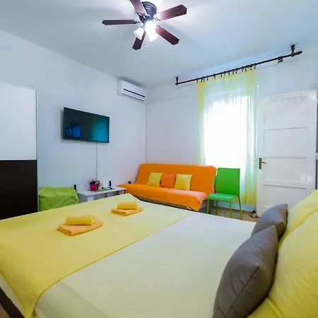 Aparment Nora 公寓